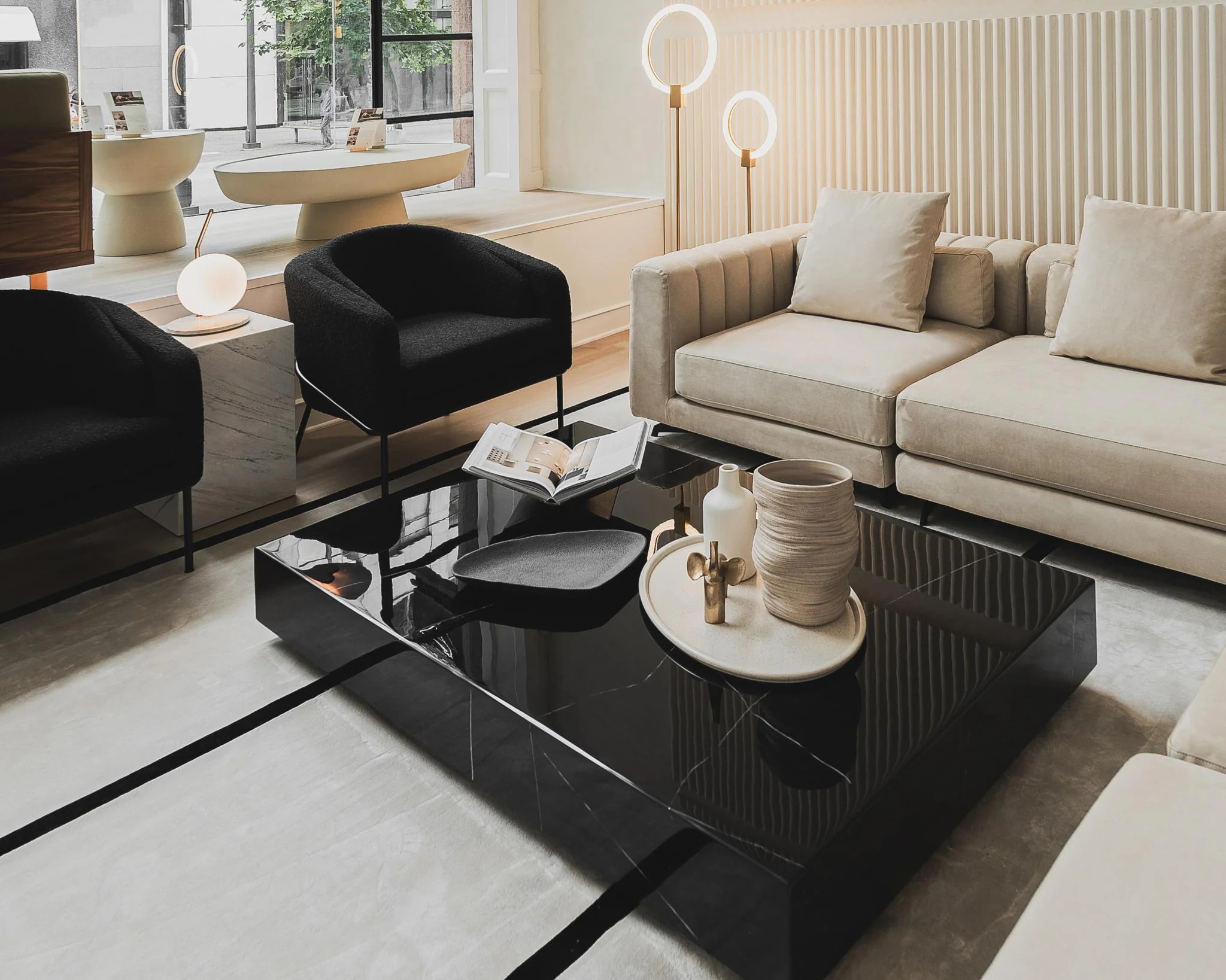 Aura Floor Lamp - Image 5