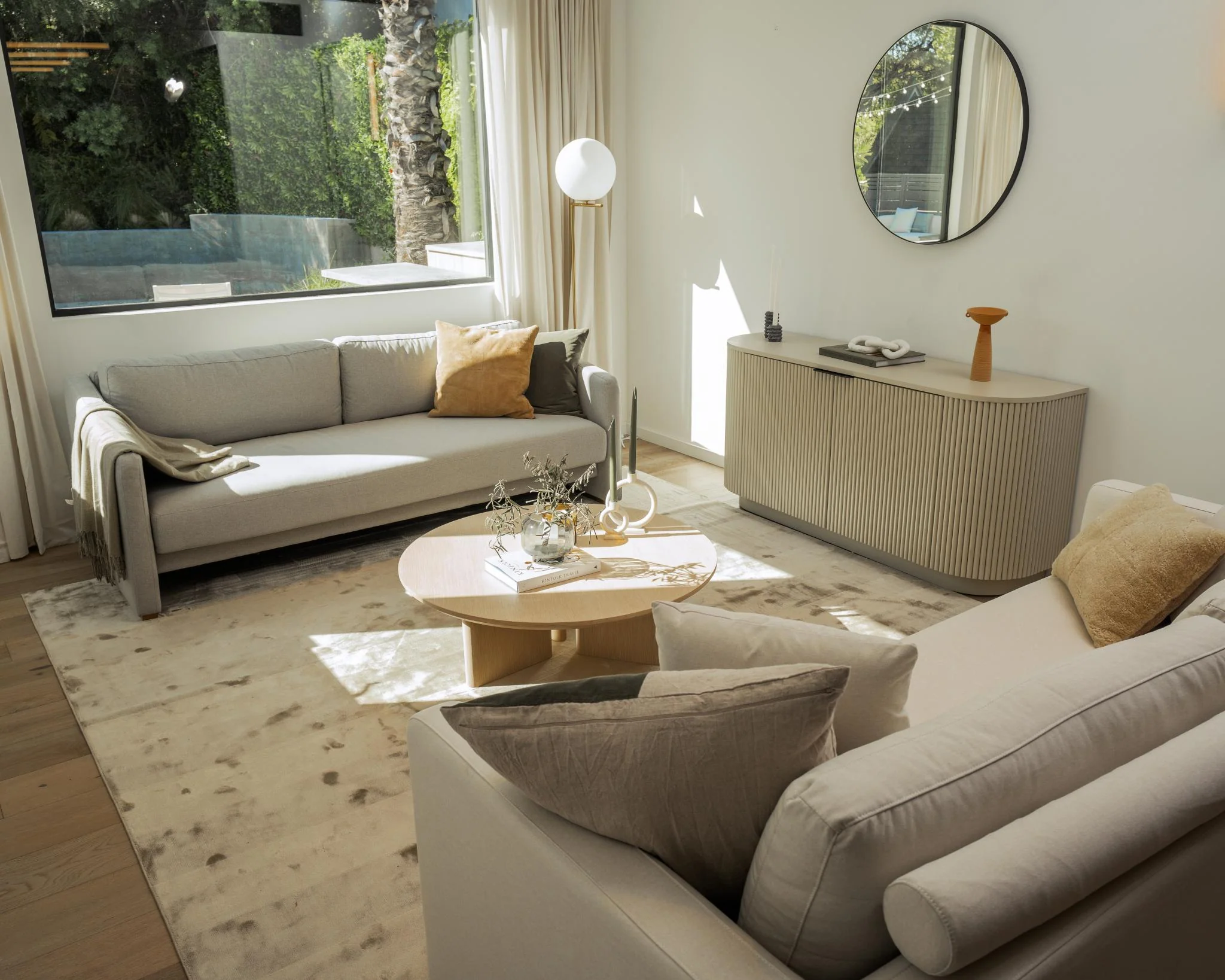 Iris Floor Lamp - Image 14