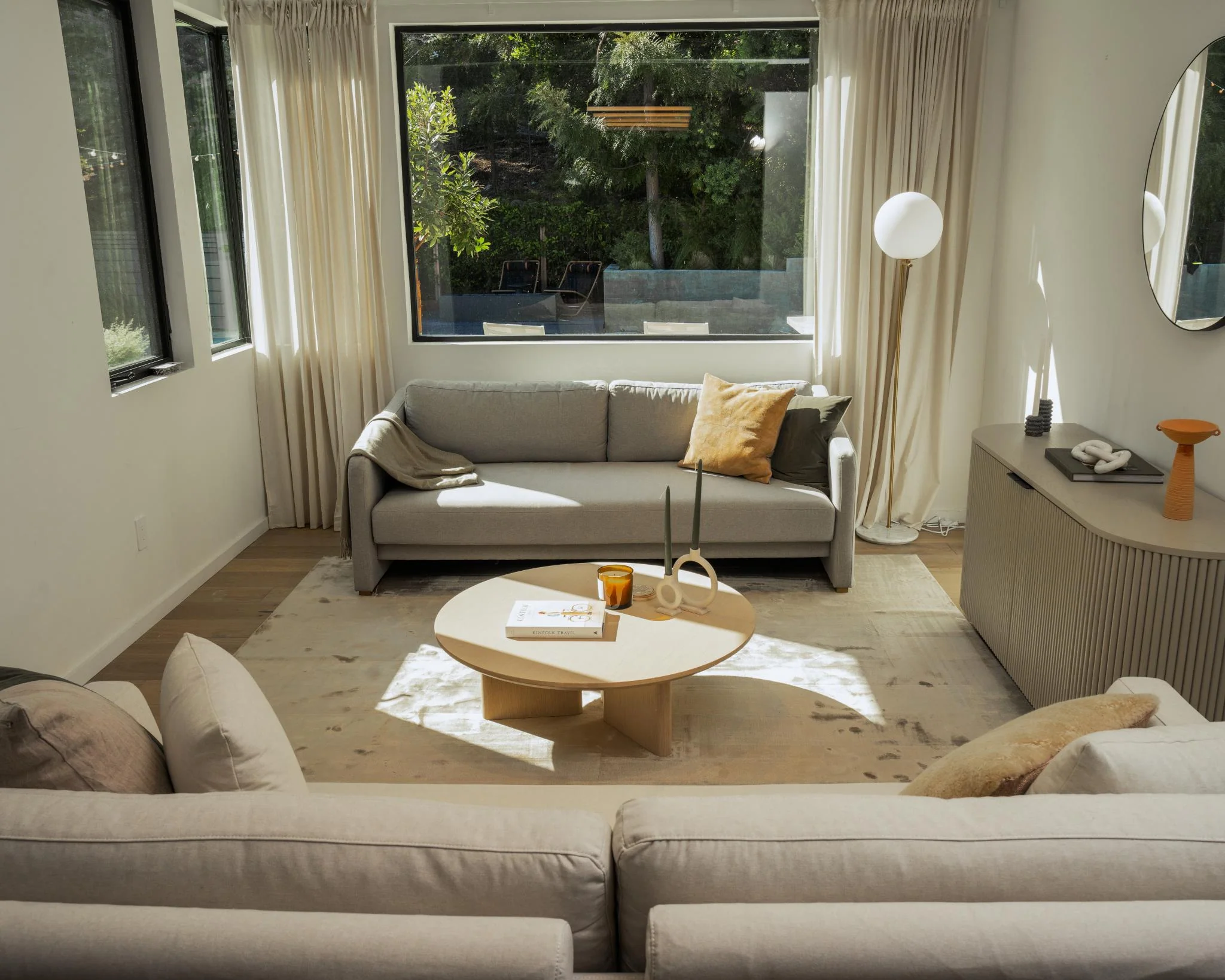 Iris Floor Lamp - Image 15